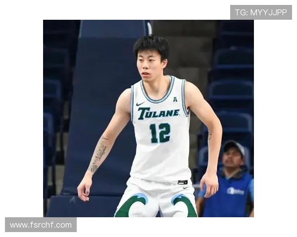 篮球之星崛起：他如何凭借不懈努力突破自我成就辉煌职业生涯