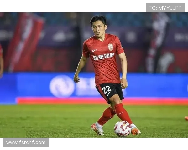 长春亚泰足球俱乐部的崛起与发展历程：从艰难起步到顶级联赛的挑战与辉煌